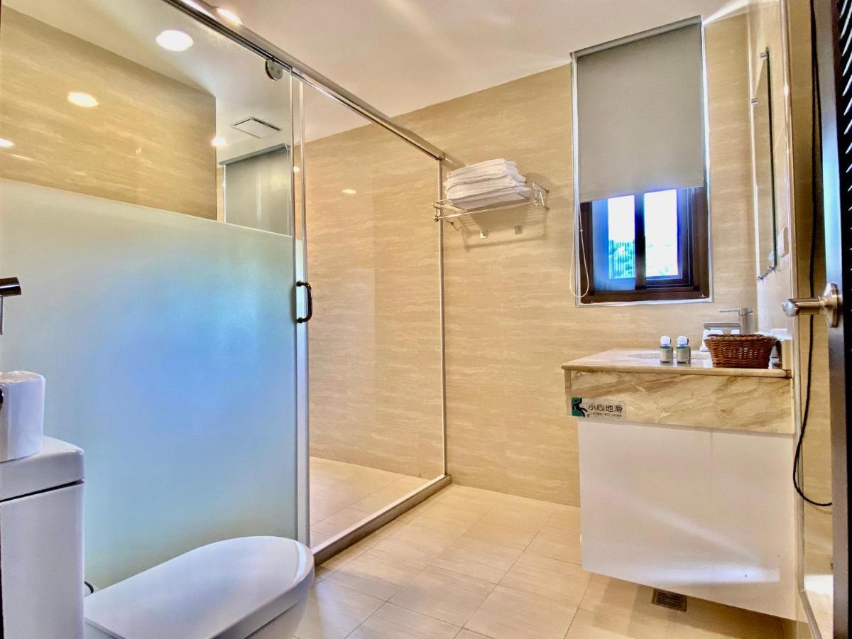 יוצ'י Ming Yue Hu Hotel מראה חיצוני תמונה