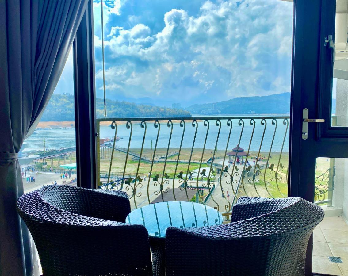 יוצ'י Ming Yue Hu Hotel מראה חיצוני תמונה